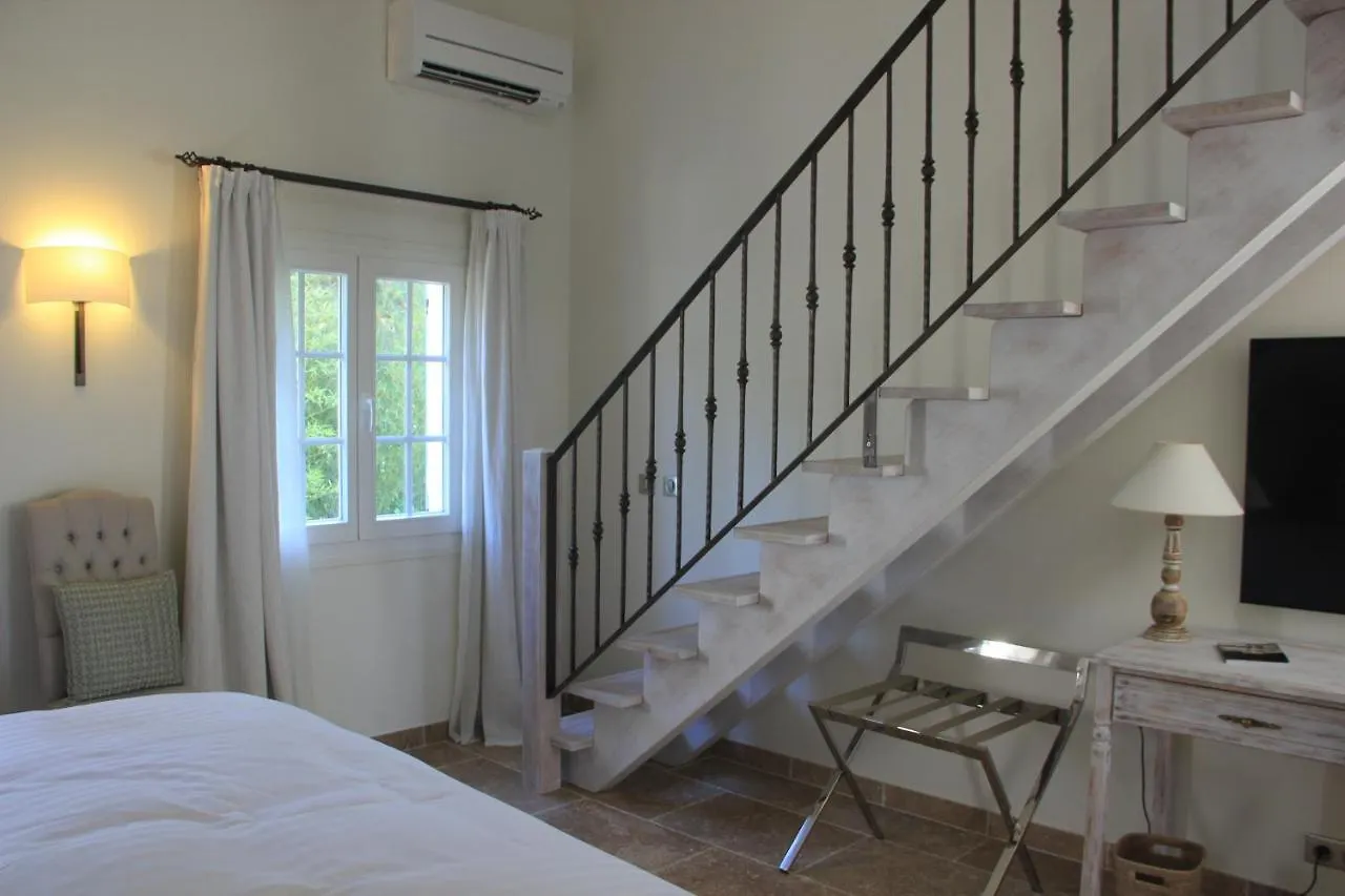 Hotel La Bastide Des Salins Saint-Tropez 4*,  Francia