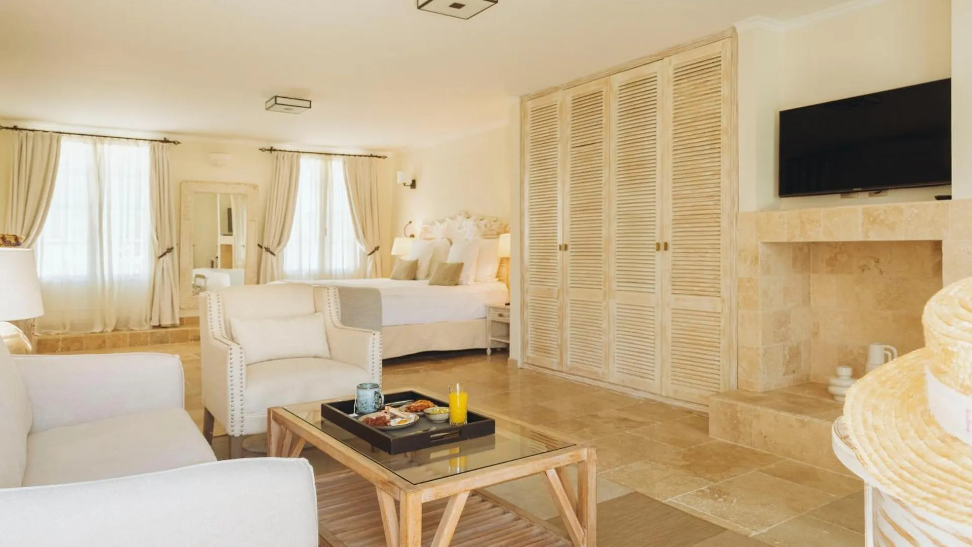 Hotel La Bastide Des Salins Saint-Tropez